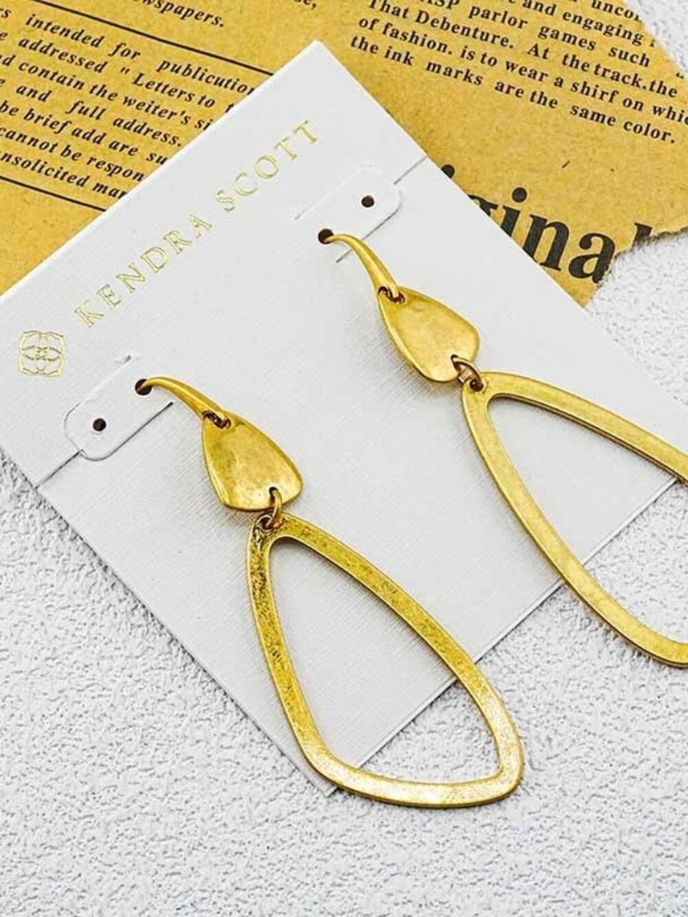 Kendra Scott Symmetrical Earrings